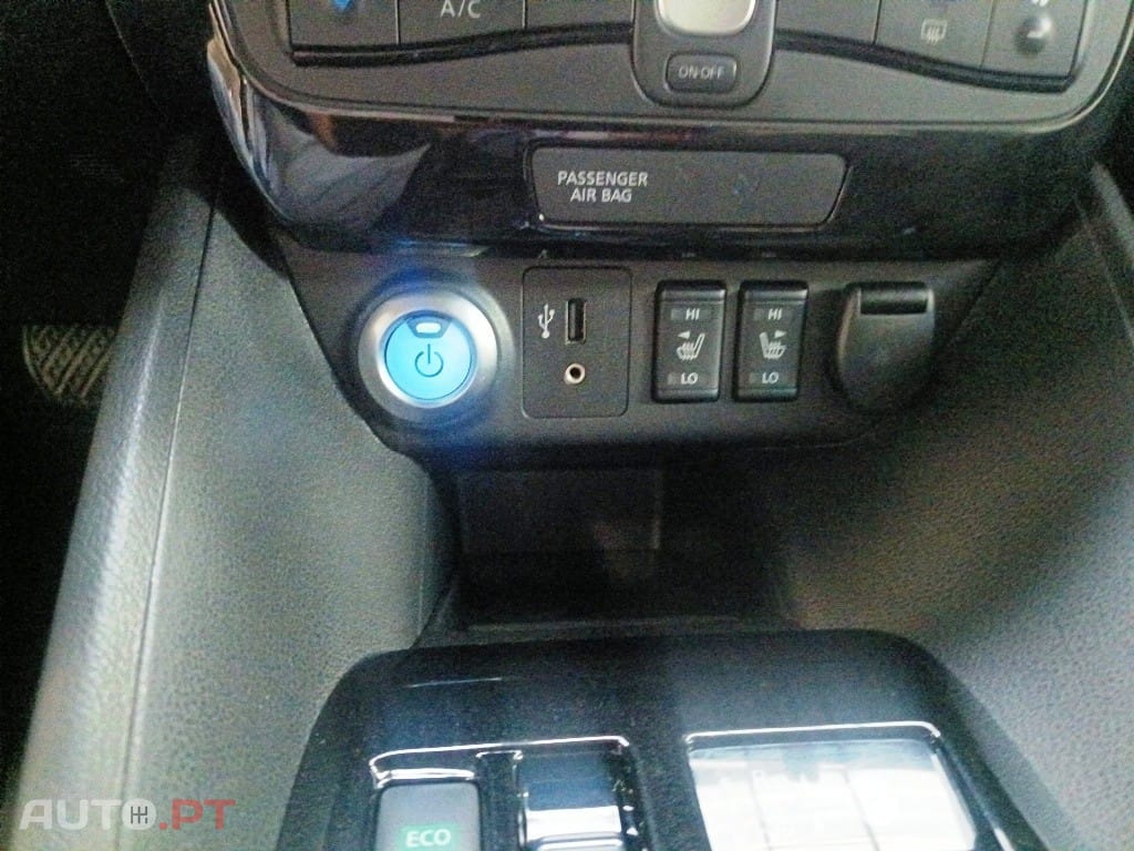 Nissan Leaf N-Connecta