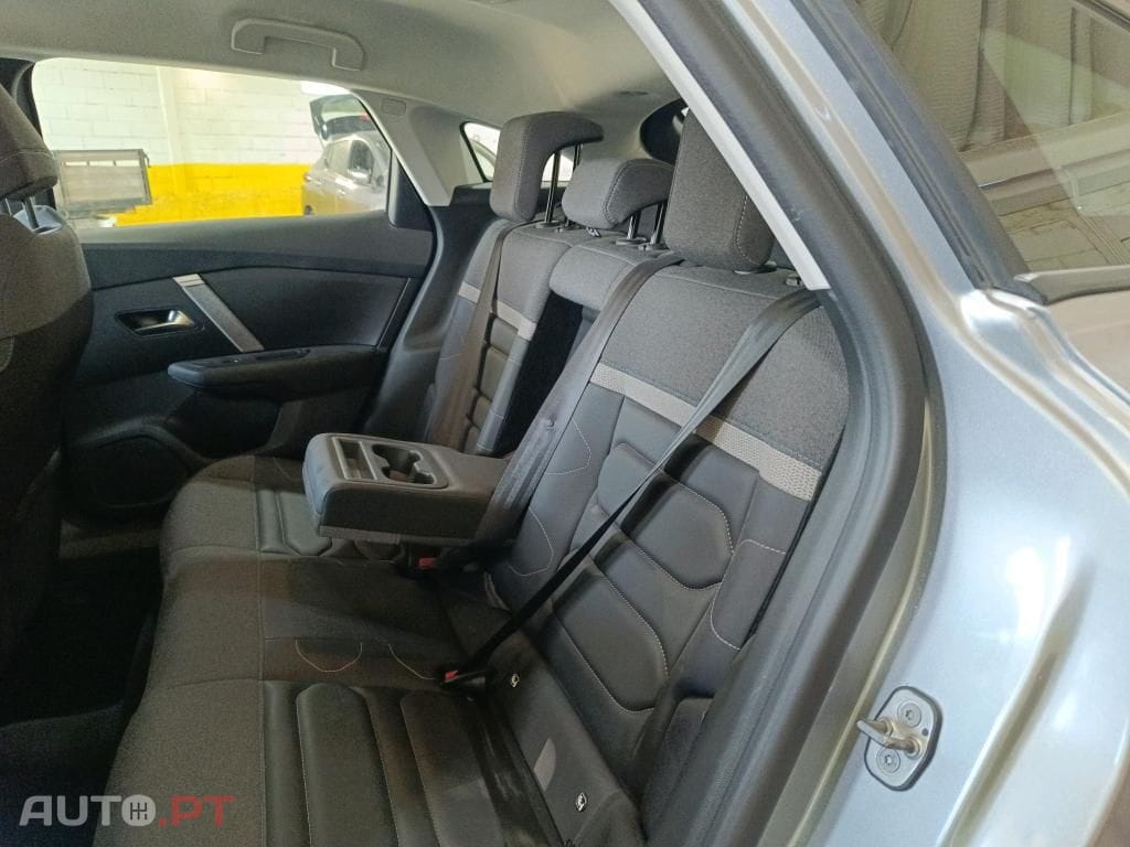 Citroen e-C4 50 kWh Plus