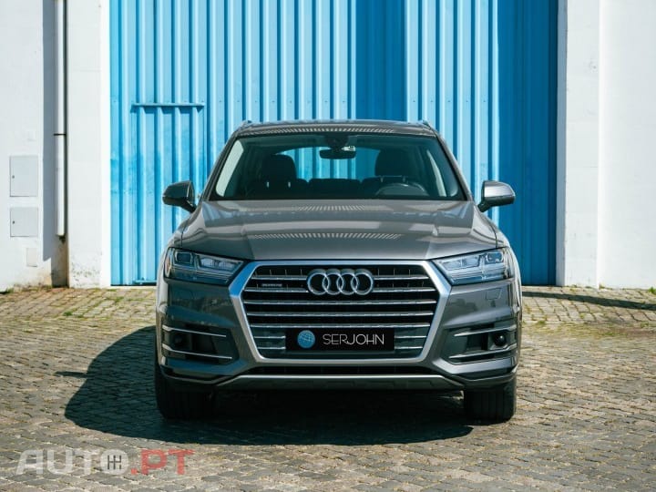 Audi Q7 3.0 TDi quattro Tiptronic 7L