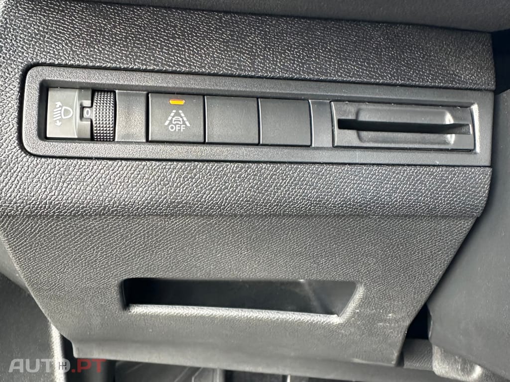 Peugeot 3008 1.2 PureTech 130 Stop & Start Allure Business-Pack