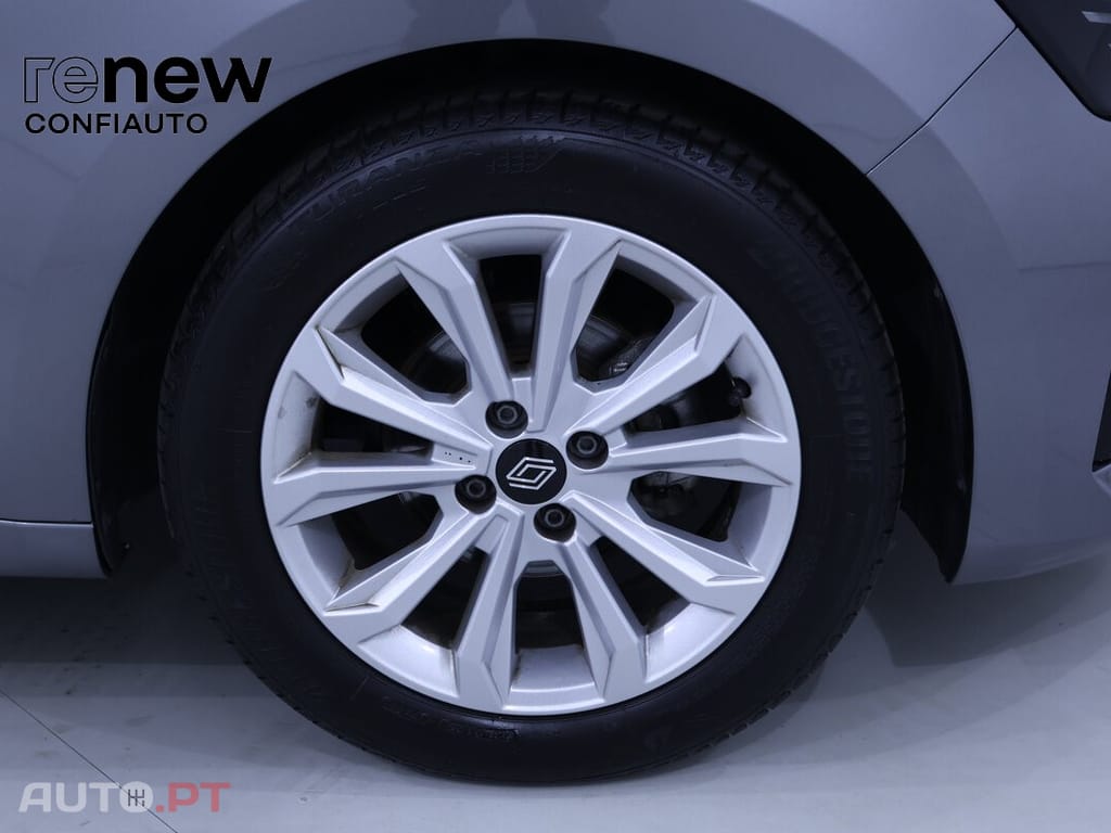 Renault Clio Evolution Tce 90 — fotografia 10