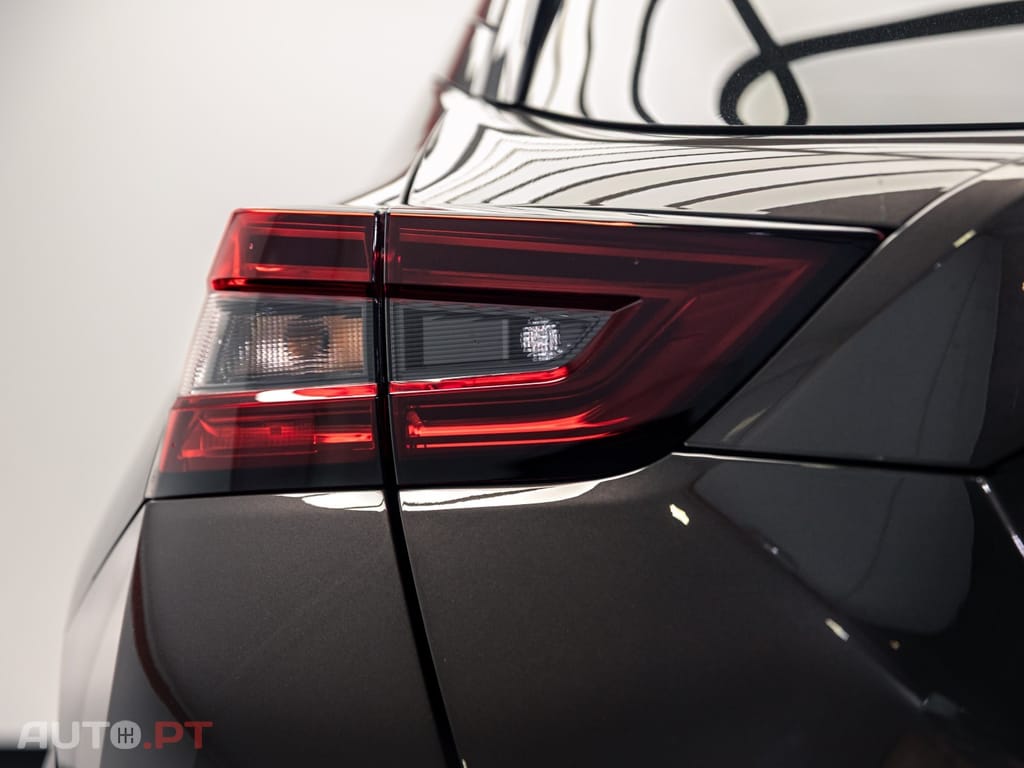 Nissan Juke 1.0 DIG-T N-Design Black DCT