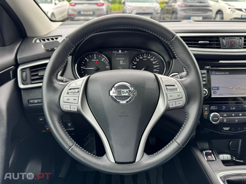 Nissan Qashqai 1.5 dCi N-Connecta 18