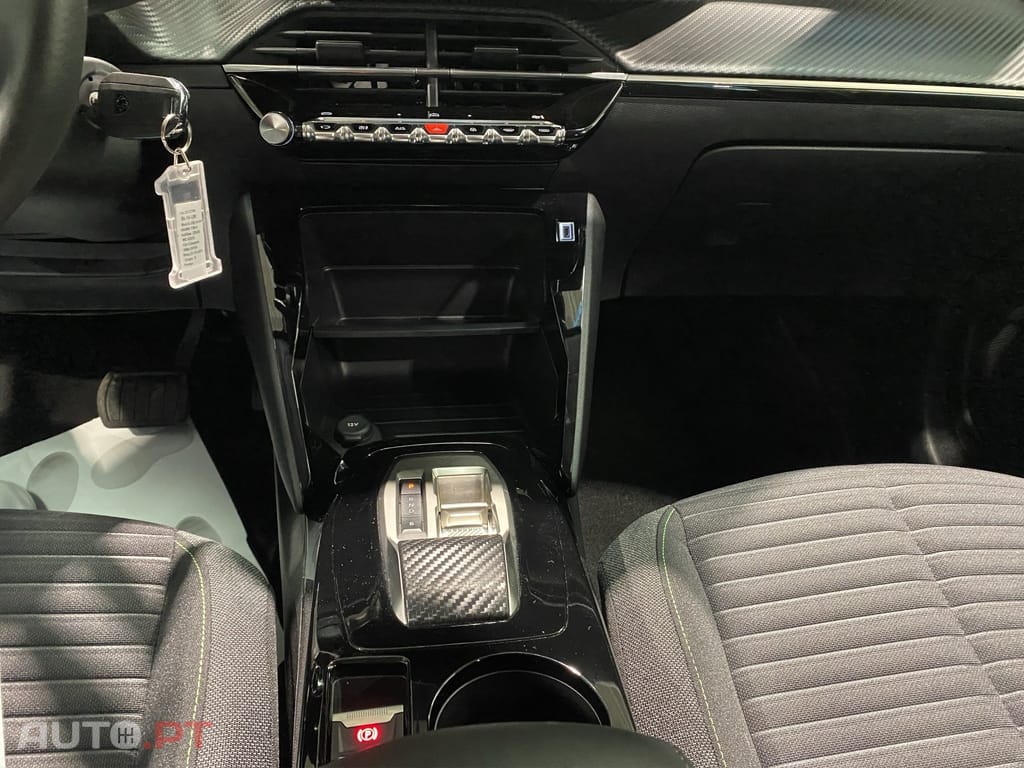 Peugeot E-208 50 kWh Active