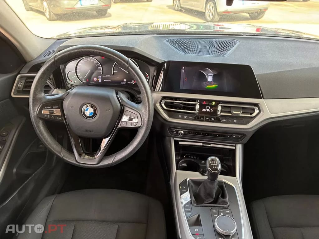 BMW 318 d Essence