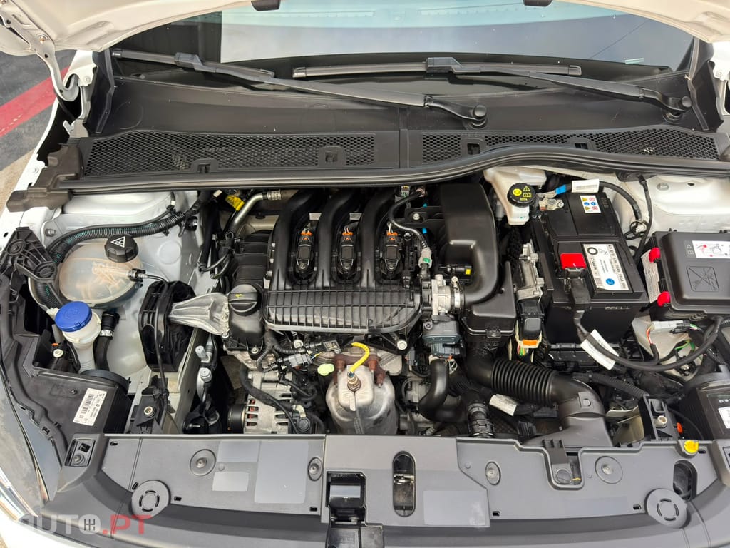 Peugeot 208 1.2 PT ACTIVE 5P