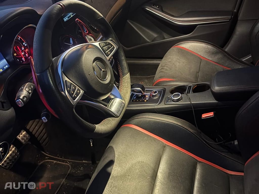 Mercedes-Benz CLA 45 AMG Shooting Brake 4-Matic