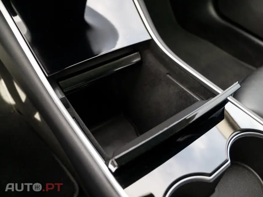Tesla Model 3 Long Range AWD Dual Motor Performance