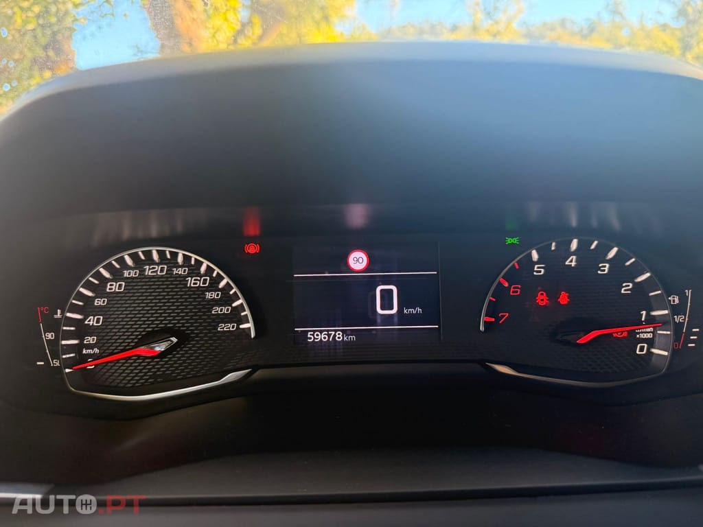 Peugeot 2008 1.2 PureTech Active