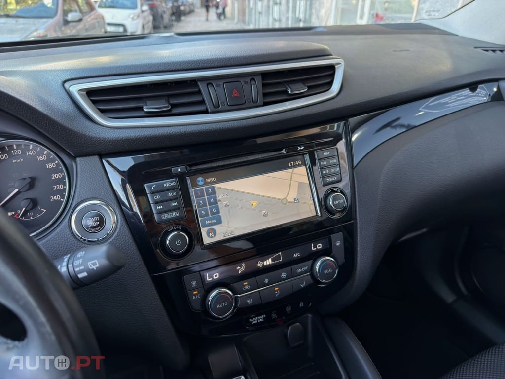Nissan Qashqai 1.5 dCi Acenta Connect
