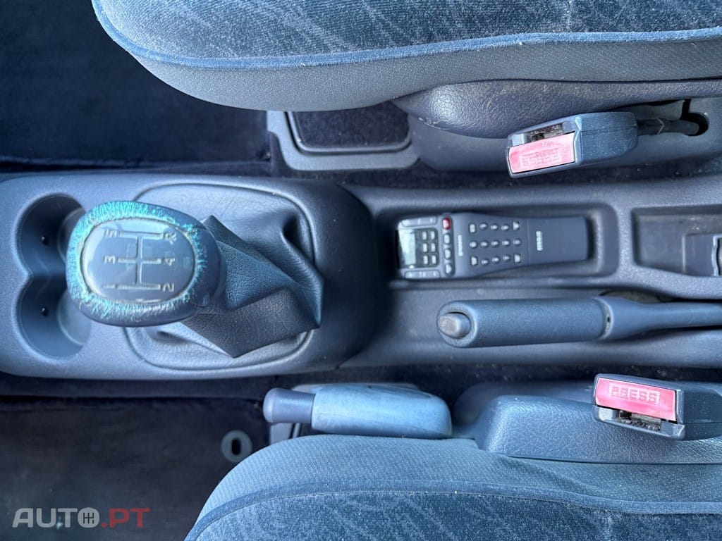 Renault Grand Espace RT 2.2 dT