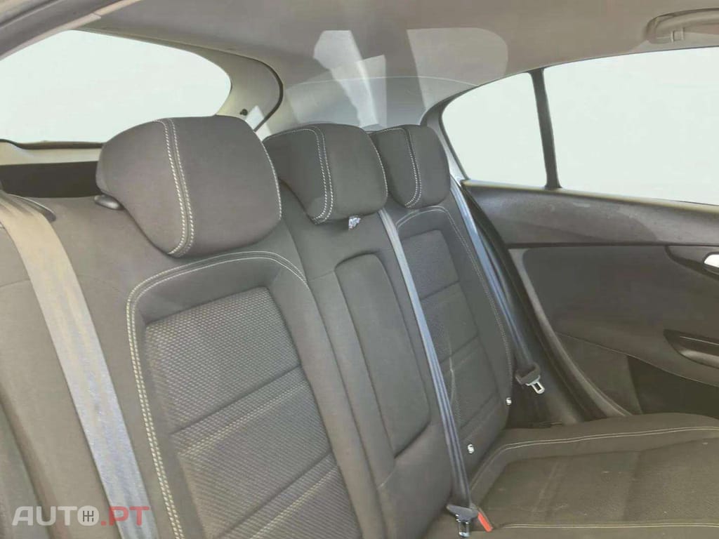 Fiat Tipo 1.3 M-Jet lounge