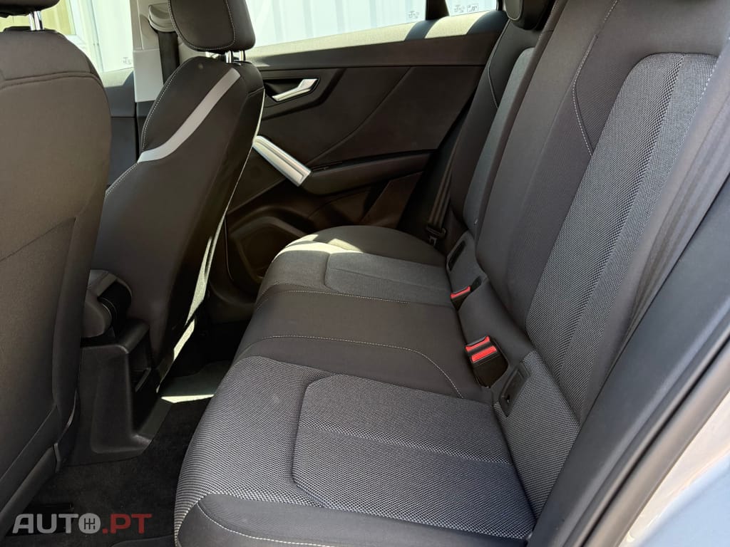 Audi Q2 30 TDI Sport S tronic
