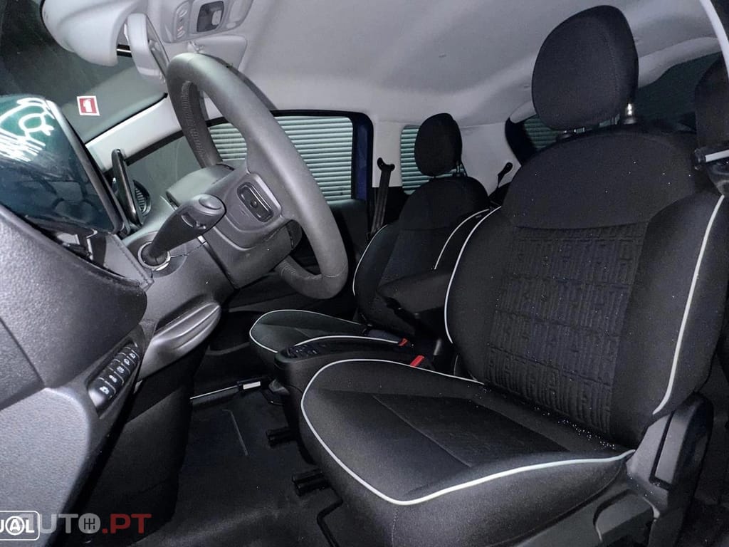 Fiat 500e 42 kWh Icon