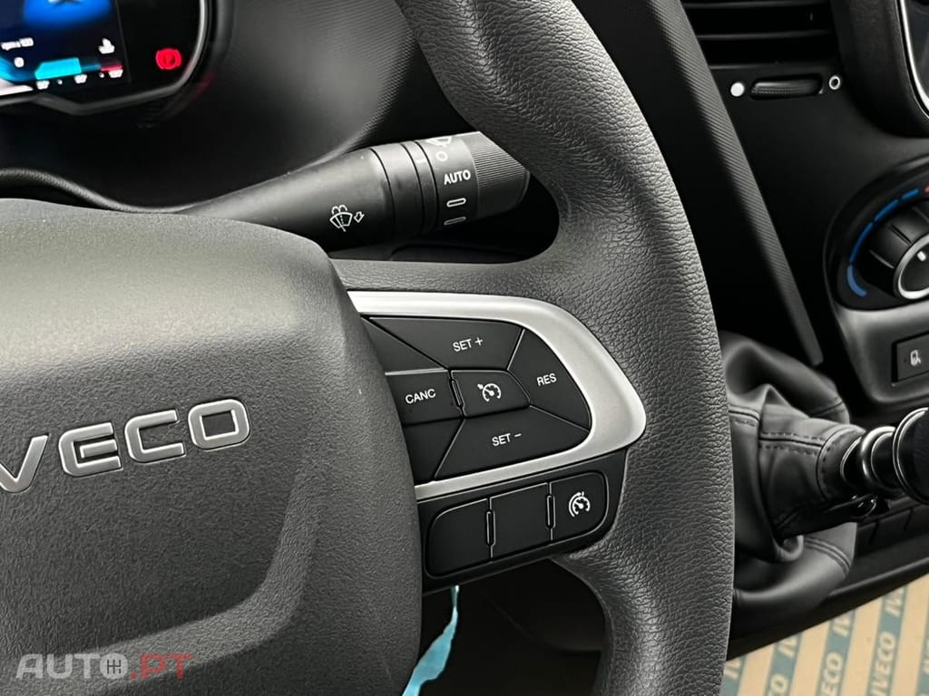 Iveco Daily 3.0 - 180 CV CABINE DUPLA