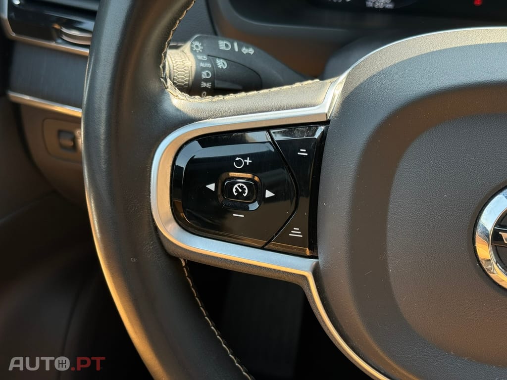 Volvo XC90 2.0 B5 Inscription AWD