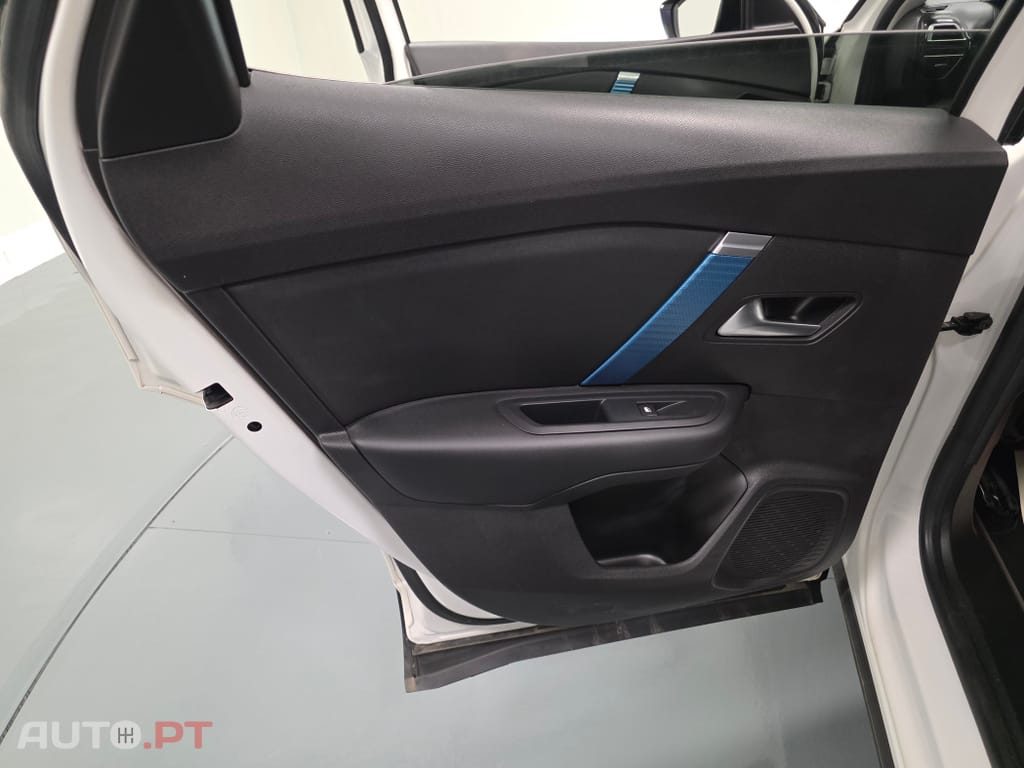 Citroën e-C4 50 kWh Shine — fotografia 79