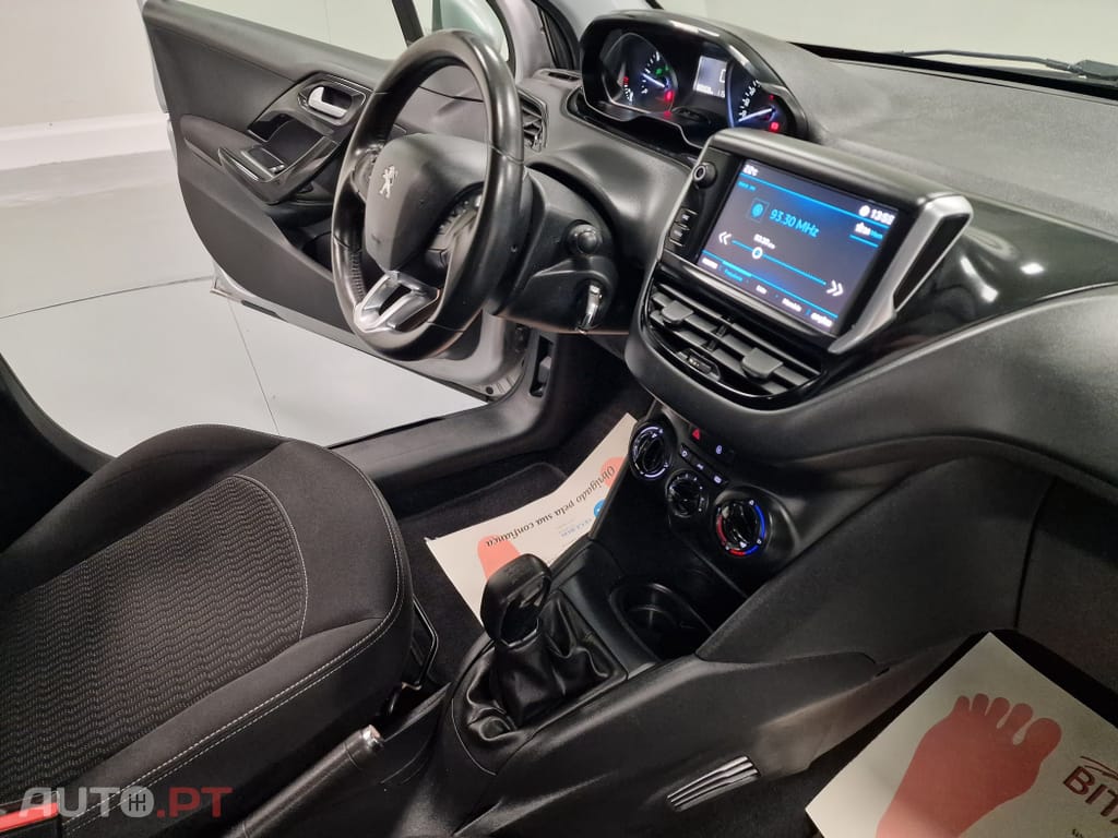 Peugeot 208 1.6 BlueHDi Active