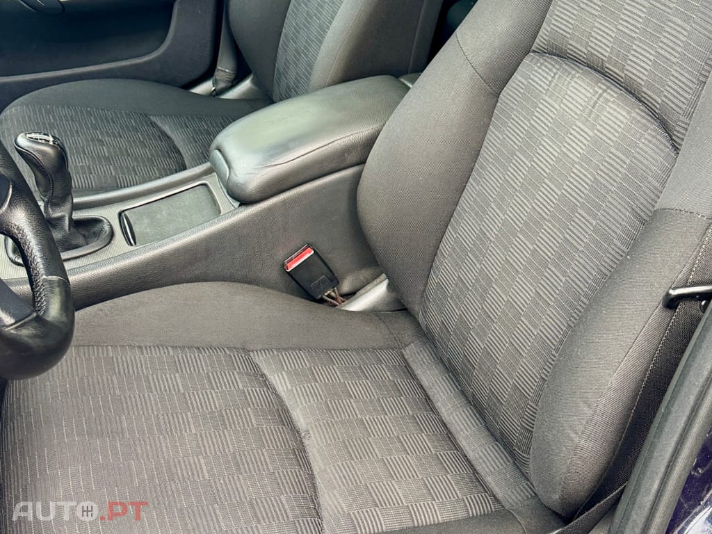 Mercedes-Benz C 220 AVANGARDE