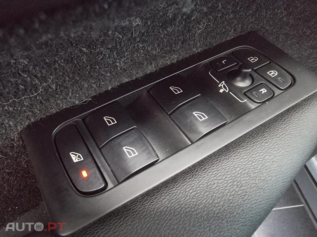 Volvo XC40 2.0 D3 Momentum Plus Geartronic
