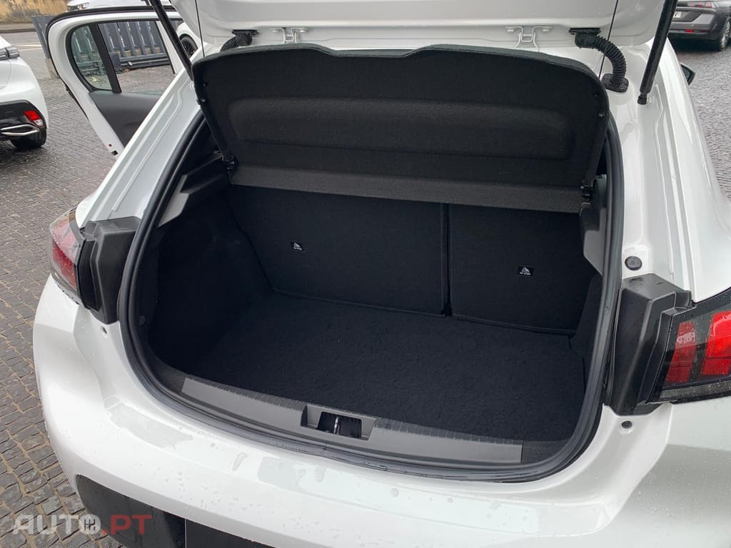 Peugeot 208 1.5 BlueHDi Active Business Pack