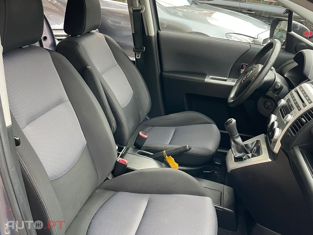 Mazda 5 MZR-CD 2.0 Sport