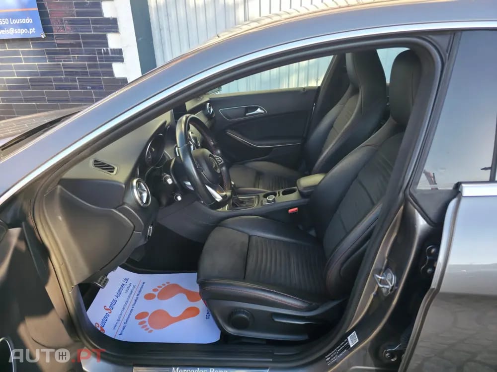 Mercedes-Benz CLA 200 AMG Line