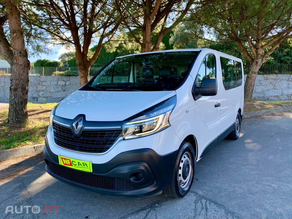Renault Trafic 9 LUGARES