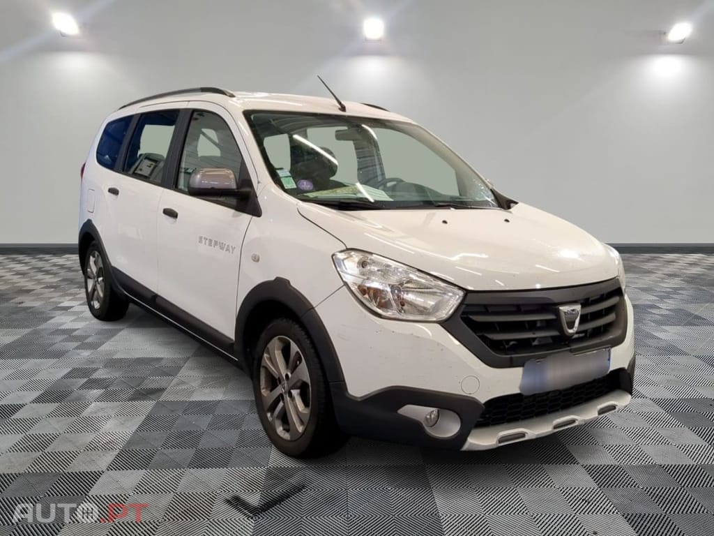 Dacia Lodgy 1.2 STEPWAY