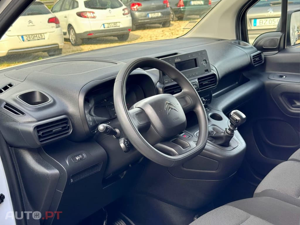 Citroen Berlingo 1.5 BlueHDi M Club- Garantia Incluída IVA Incluído