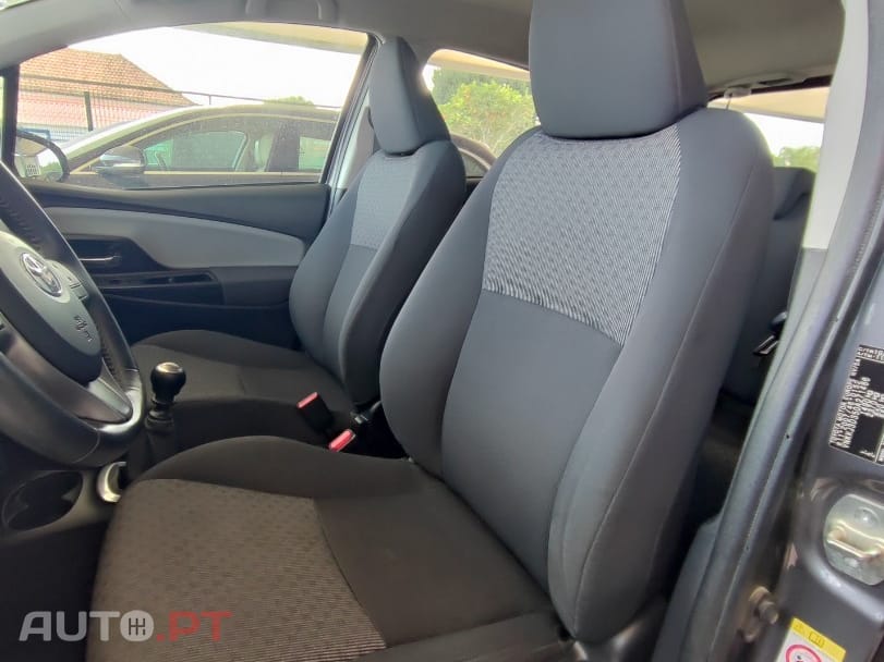 Toyota Yaris 1.33 VVT-i Comfort