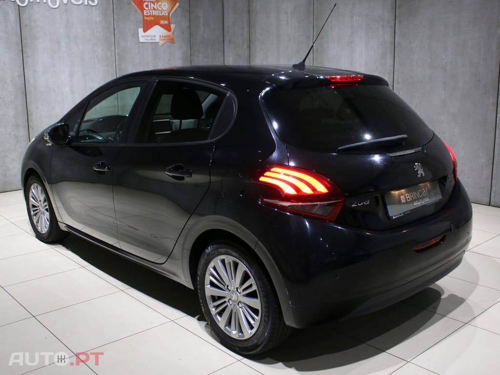 Peugeot 208 1.2 PureTech Style