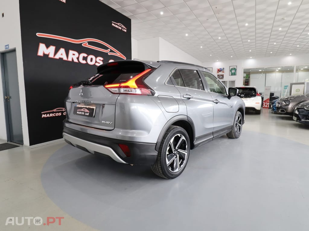Mitsubishi Eclipse Cross 2.4 PHEV eMotion