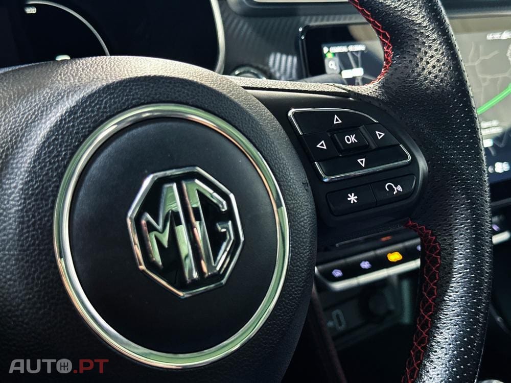 MG ZS EV 72.6 kWh Luxury