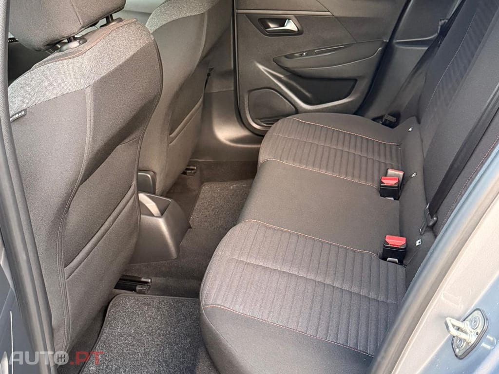 Peugeot 208 1.2 Pure TECH