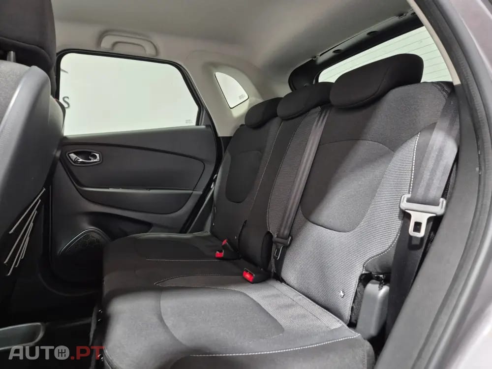 Renault Captur ENERGY TCe 120 EDC Intens