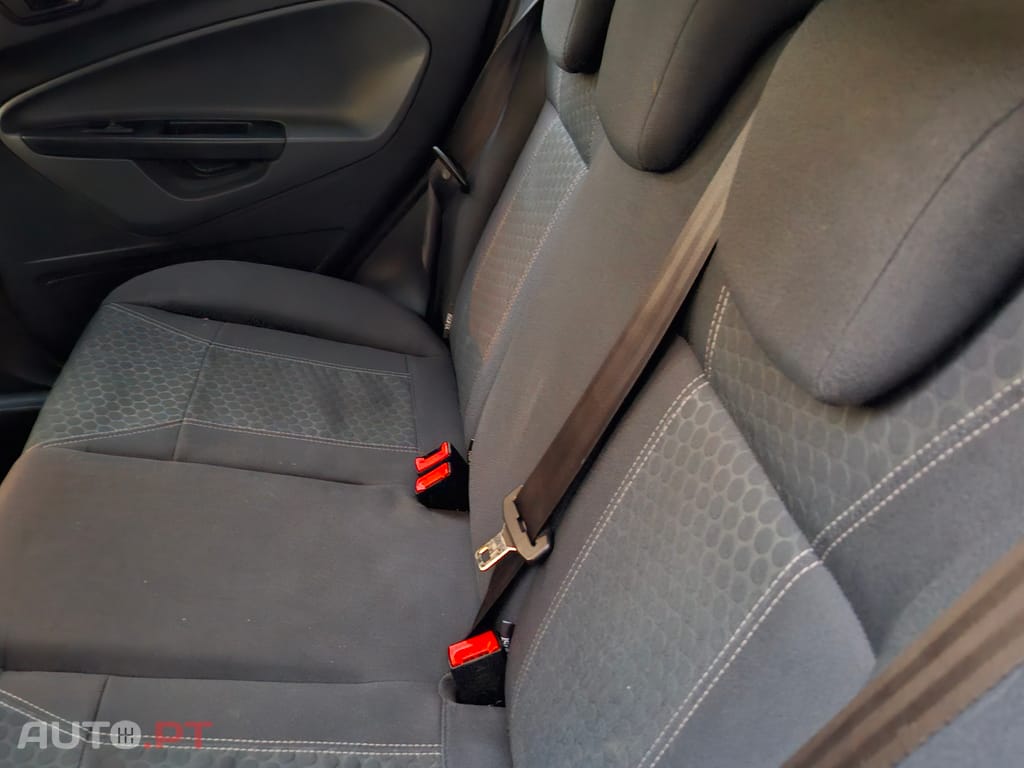 Ford Fiesta 1.4 TDCI Titanium