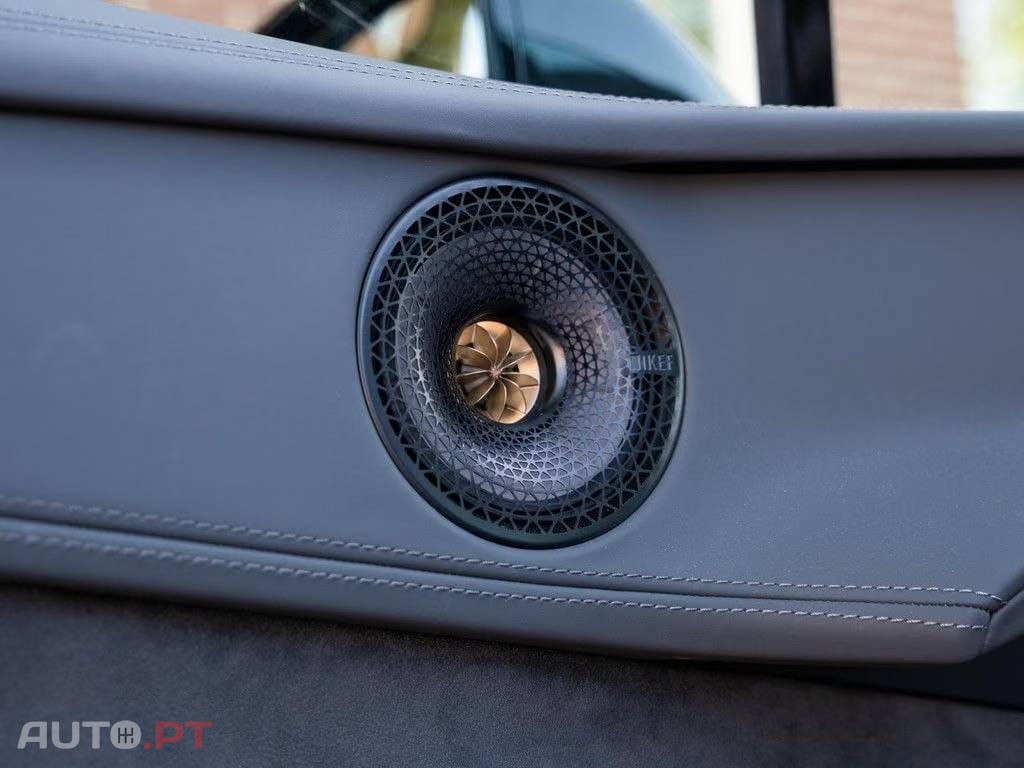 Lotus Eletre EDS 450 4WD Executive