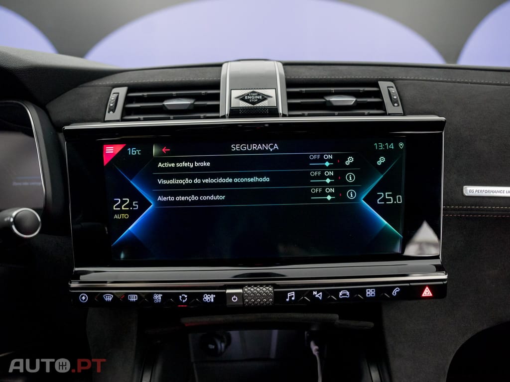 DS DS7 Crossback E-Tense Performance Line EAT8