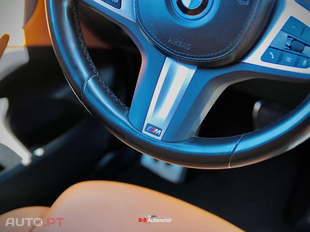 BMW X3 30 e xDrive Pack M — fotografia 28