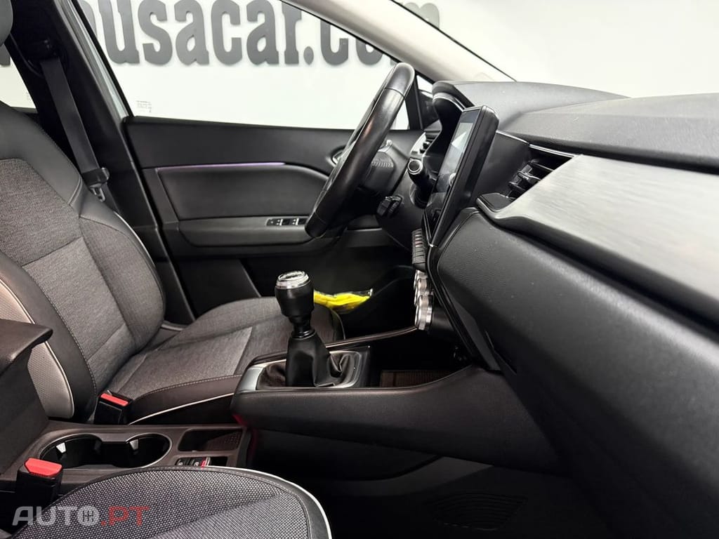 Renault Captur TCe 100 INTENS