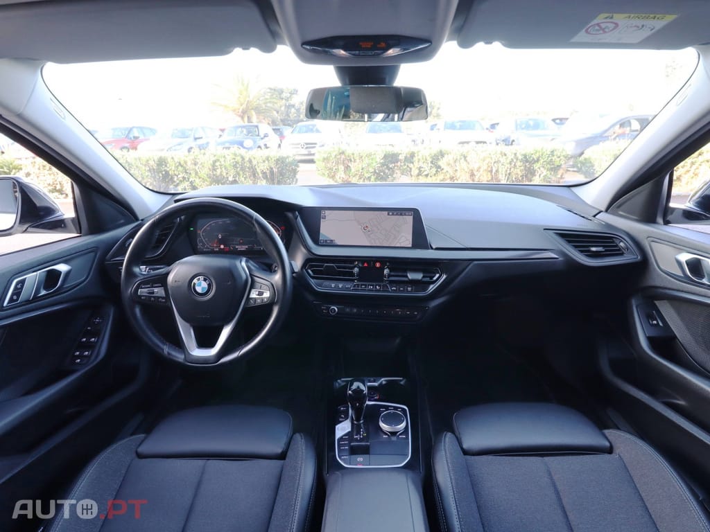 BMW 118 i Aut. Sport Line