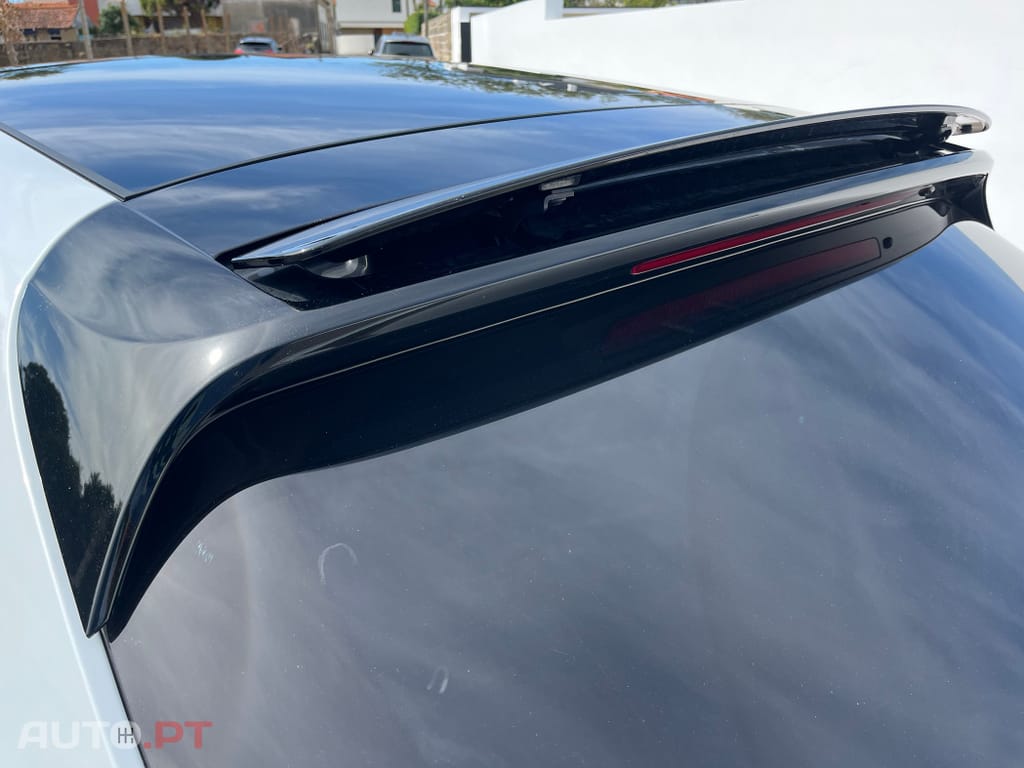 Porsche Panamera 4 E-Hybrid