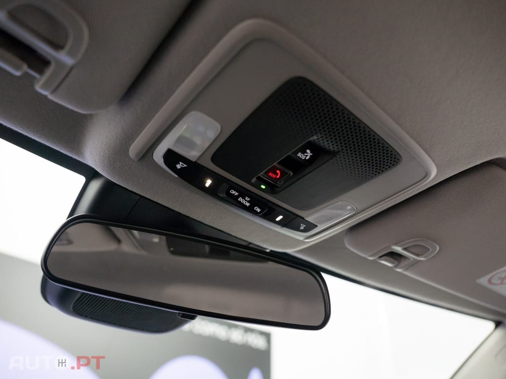 Honda HR-V 1.5 i-MMD e:HEV Elegance