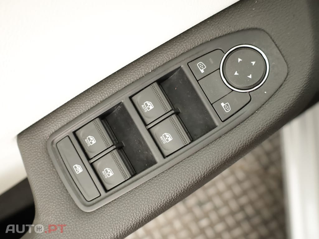 Renault Clio Clio 1.0 TCe Techno Bi-Fuel