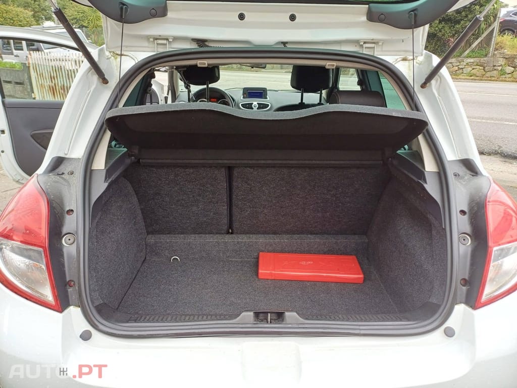 Renault Clio 1.2 TCE GT J15