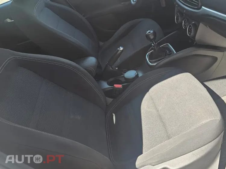 Fiat Tipo 1.6 M-Jet Lounge J17