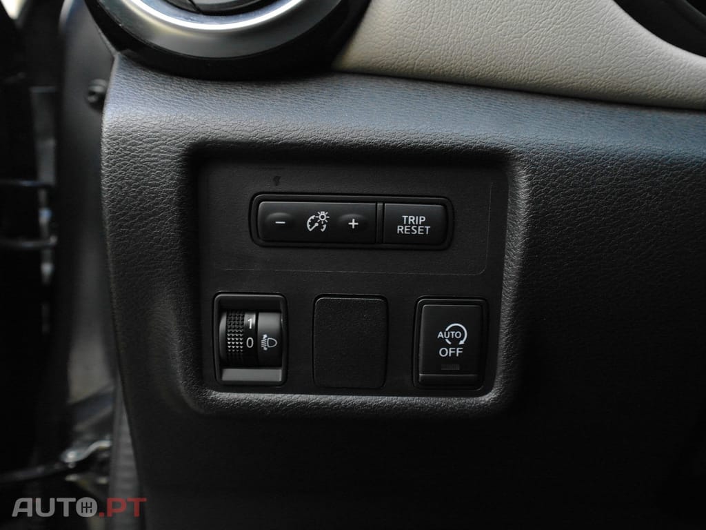Nissan Micra 1.0 IG-T N-Design Black P.Navi