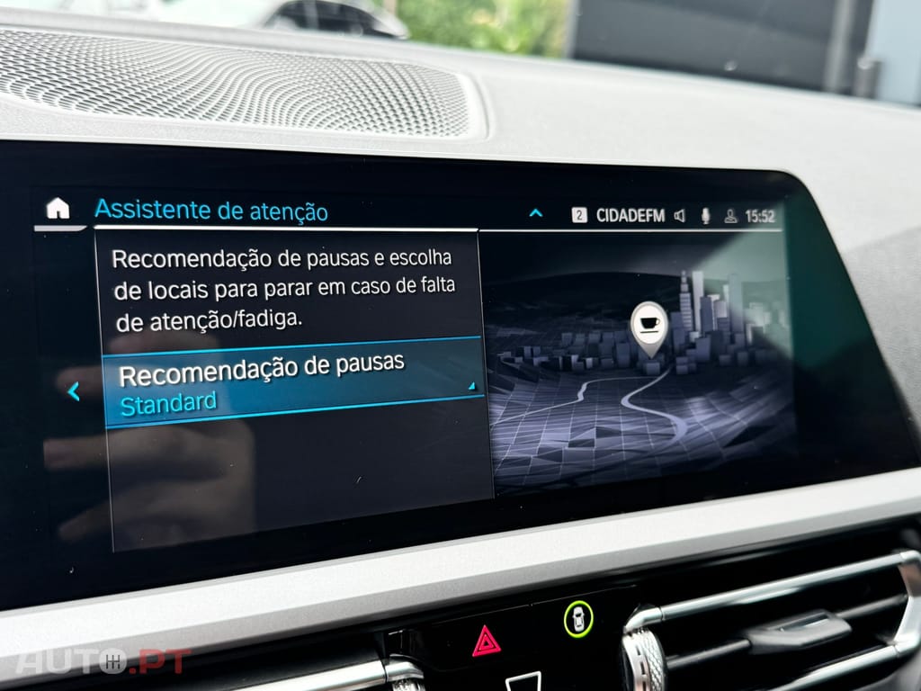 BMW 320 e Touring Auto