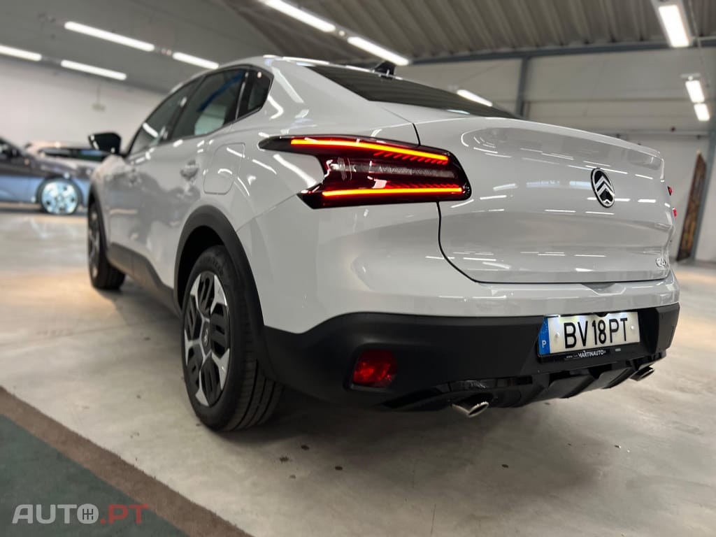 Citroen C4 X 1.2 PureTech Plus EAT8